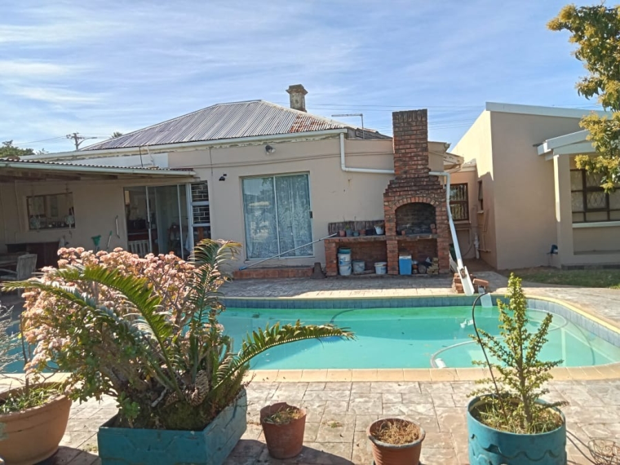 4 Bedroom Property for Sale in Cambridge Eastern Cape